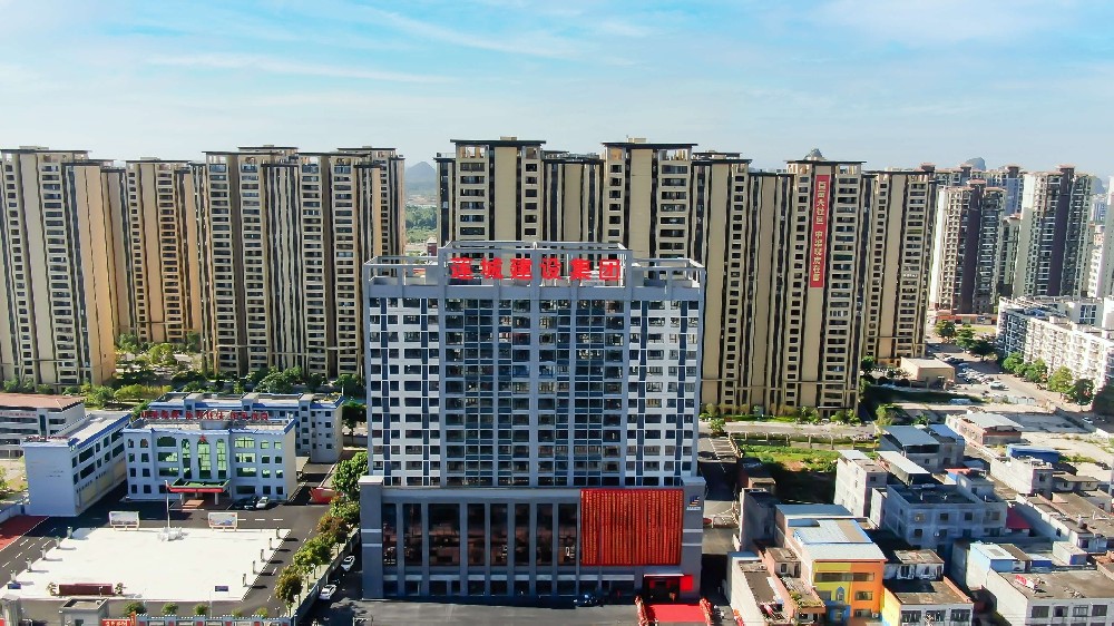 yp森林舞会多人版建设